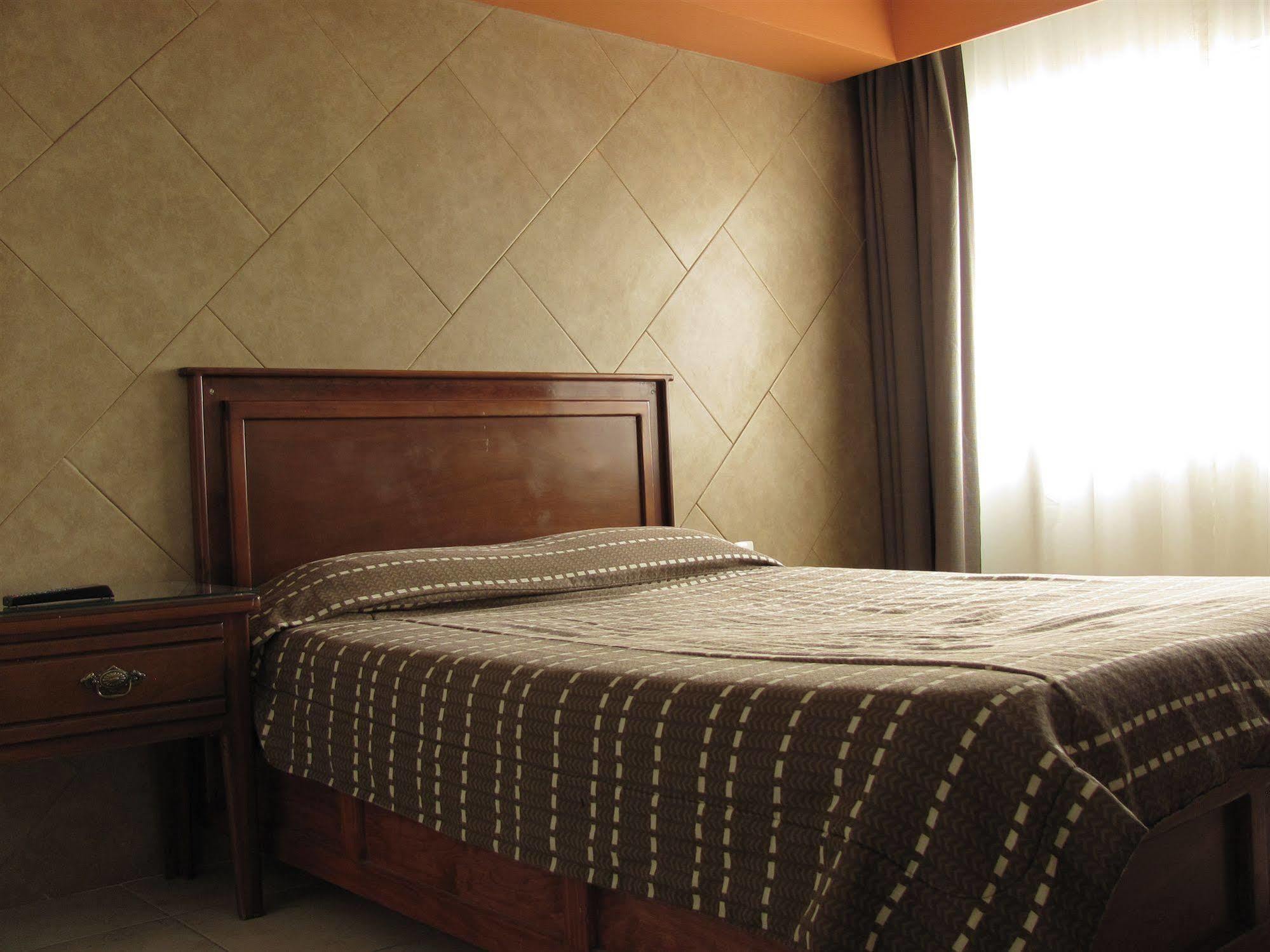 Hotel San Luis Σαν Λουίς Ποτοσί Εξωτερικό φωτογραφία